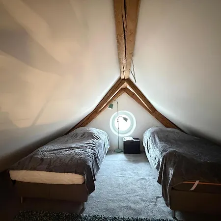 Schloss Espasingen 4 *